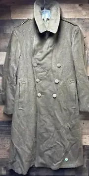 Vintage 1941 WW2 US Army Trench Coat Overcoat 38R Heavy Wool Green With Tags