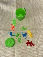 Vintage Barrel Of Monkeys 90’s Plastic Keychain Mini 10 Monkeys multi Neon 3470