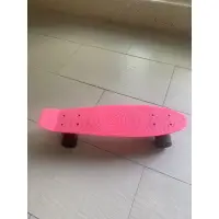 在飛比找蝦皮購物優惠-8成新 美國品牌 stereo skateboard 粉紅色