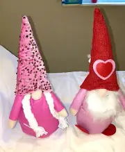 Shelf Sitters 2 Gnomes Him and Hers Sequins Red and Pink 14"