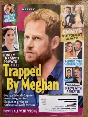 US Weekly Magazine (October 4, 2021) PRINCE HARRY TRAPPED BY MEGHAN MARKLE