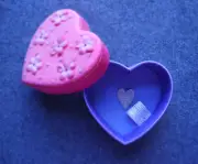 HALLMARK PINK & PURPLE SILK COVERED HEART TRINKET BOX W/ SILVER HEART CHARM NEW
