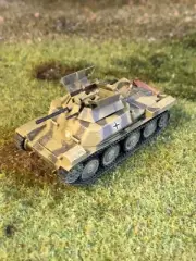1/72 WW2 German Reconassance tank. Kfz.140/1. Painted Resin. 3700 Models On Offr