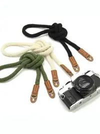 在飛比找Yahoo!奇摩拍賣優惠-相機帶手繩微單腕帶繩子防丟繩掛繩卡片機防掉編織繩相機手腕帶-