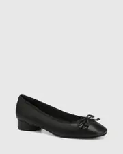 Belle Black Leather Pump