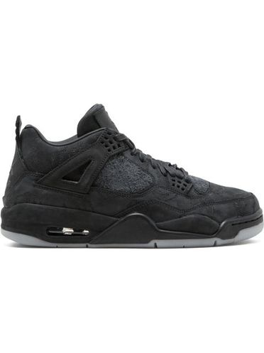 Kaws x air sale