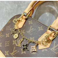 在飛比找蝦皮購物優惠-二手旗艦 LOUIS VUITTON LV 金色鏈條 包包吊