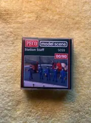 Peco Model Scene #5059 HO/OO Gauge - Station Staff (5) - NIP