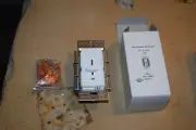 Slide Dimmer Switch W/ Backlight Indicator 3 Way 120v 700W White