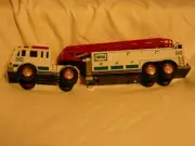 2000 HESS FIRE TRUCK HOOK & LADDER - EXC. CONDITION - NO BOX (4)