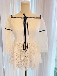 在飛比找Yahoo!奇摩拍賣優惠-安妮的收藏  來自法國香榭的時尚美衣