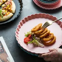 在飛比找樂天市場購物網優惠-北歐盤子創意家用餐盤西餐盤沙拉盤烤盤陶瓷餐具【櫻田川島】