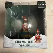 Snoop on the Stoop Snow Globe, Indoor Christmas Decorations NEW