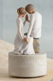 Willow Tree Around You Musical Figurine By Susan Lordi 27465