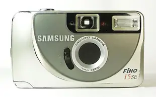 Samsung FINO 15 SE 28mm lens point&shoot film camera 35mm