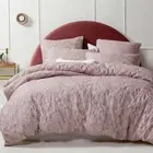 LOGAN & MASON PRAIRIE BLUSH FLOWERS FOLIAGE WOVEN TEXTURED QUILT COVER SET KING