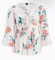 Torrid Top Womens 2X White Floral Gauze Crochet Laceup Peasant Boho NEW
