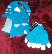 Faded Glory Girl's Blue 3-pc Set Hat/ Gloves/ Scarf/Xtra Pr Gloves