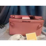 (雅峰精品)MICHAEL KORS 防刮皮革風琴肩斜鍊包經典斜背包推 新款