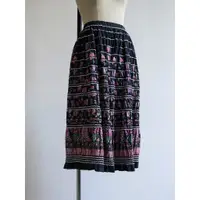 在飛比找蝦皮購物優惠-Vintage Print Skirt / 紫色童話毛絨飾帶