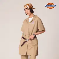 在飛比找momo購物網優惠-【Dickies】女款沙色精美塗鴉刺繡襯衫式連身裙｜DK01