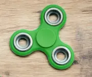 FIDGET SPINNER | Low-cost - Stainless Steel Bearings - Green 211419