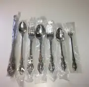 Oneida Distinction Deluxe Raphael Place Setting 7 Pieces New