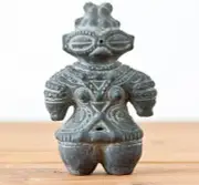 Japanese Dogu Jomon period Clay statue Earthen figure Doll Ancient 11.7cm Black