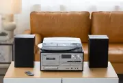 Lenoxx All-in-One Home Entertainment Music System with Wireless Technology 5.0-3