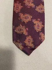 BROOKS BROTHER Silk Maroon Paisley Design Tie BRAND NEW