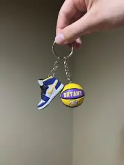 NBA Basketball & Shoe Keyring Set - Kobe Bryant