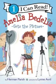 Amelia Bedelia Gets the Picture by Herman Parish (English) Paperback Book