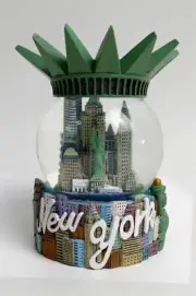 Statue of Liberty Crown Snow Globe