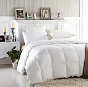 80% Luxury Goose Down & Feather Quilt
