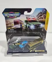 2020 Hasbro Micro Machines Ultra Rare Gold Chase Series 2 #06 Micro City Bus