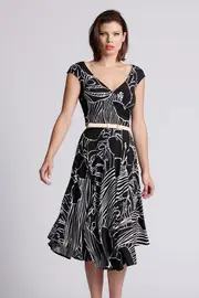 Gracie Reversible Dress In Hibiscus--LEI-A16GRAHIB