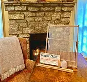 Solid Wood Table-top Weaving Loom, 25.2" H x 19.3" W Extra Large Frame, Solid Maple with Sturdy Metal fastenings, Comb, Shuttle, Hanging Rod, Weaving Loom for Aspiring hobbyists.