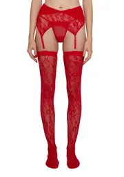 Pull You Close Garter Set - Red