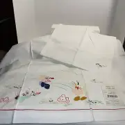 Animal appliqué￼embroidred handstitched baby bedsheet and pillowcase