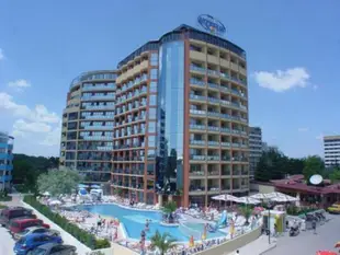 Smartline Meridian Hotel