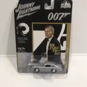 Johnny Lightning 2021 Pop Culture 007 ASTON MARTIN DB5 " NO TIME TO DIE" (Gray)