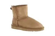 UGG Outback Premium Double Face Sheepskin Short Classic Boot (Chestnut, Size 8M/9W US)
