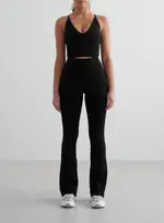 [AIM'N AU] Black Shape Seamless Flare Tights & Cross Back Bralette Set