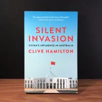 在飛比找蝦皮購物優惠-◤絕版原文 政治 國際關係《Silent Invasion 