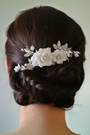 Water Lily Floral Hair Comb w. Pearls & Swarovski Crystals in Silver | Handmade