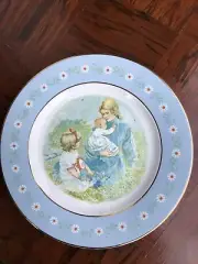 Vintage Tenderness Commemorative Plate Special Edition Avon Productions 1974