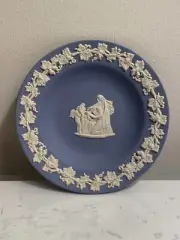 Wedgewood Blue Jasperware Small Round Trinket Dish Plate 4.5"