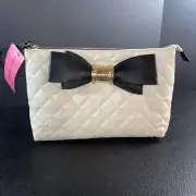 Betsy Johnson Wristlet Cosmetic Bag White W/black Bow Tie Brand New With Tags!