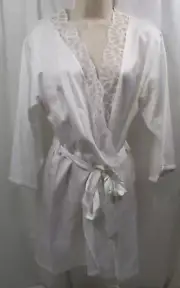Women's Natori Deco Lace Robe Medium