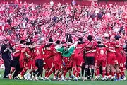 RJR PRINTS Liverpool 2025 League Champions Team Multi Signed 12x8 Inch Montage Autograph Photo Print WIth Pre Printed Signatures Which Would Make A Superb Gift For Any Fan.